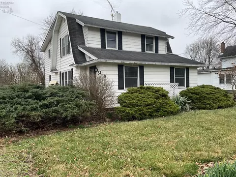 53 3rd St, New London, OH 44851