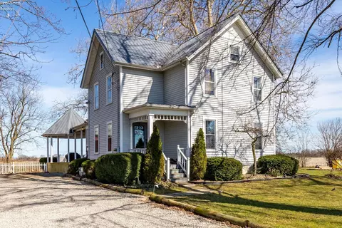 5903 Heywood Rd, Sandusky, OH 44870