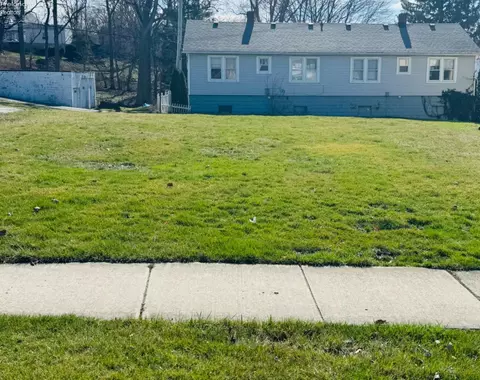 709 E State St, Fremont, OH 43420