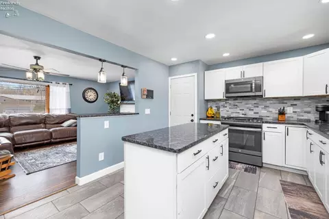 538 Berlin Rd, Huron, OH 44839 photo 11