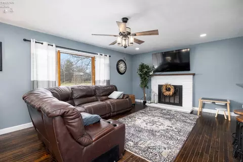 538 Berlin Rd, Huron, OH 44839 photo 2