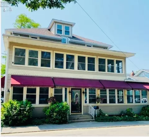 162 Walnut Ave #12, Lakeside, OH 43440