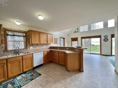 7072 E Bayshore Rd, Marblehead, OH 43440 photo 25