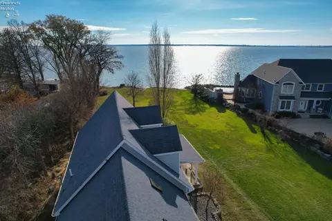 7072 E Bayshore Rd, Marblehead, OH 43440 photo 10