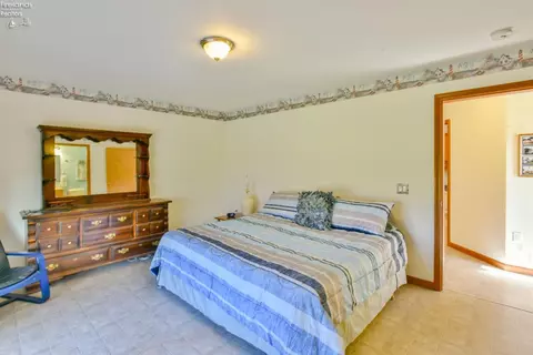 7072 E Bayshore Rd, Marblehead, OH 43440 photo 18