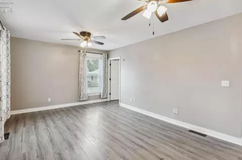 900 E Sandusky St, Findlay, OH 45840 photo 9