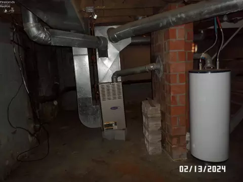 Exterior - 519 S Diamond St, Mansfield, OH 44902 photo 5 of 5