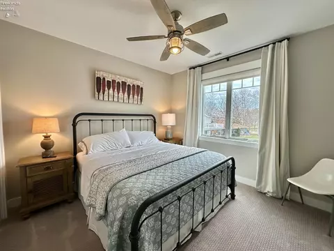 Bedroom - 2135 N Robert St, Marblehead, OH 43440 photo 5 of 15