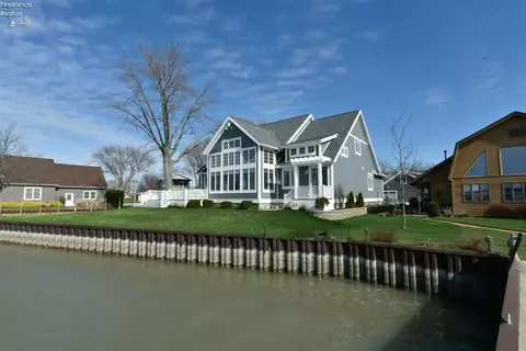 Other - 2135 N Robert St, Marblehead, OH 43440 photo 2 of 17