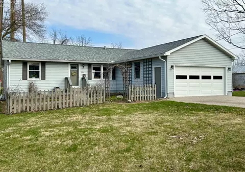 106 W Ashtabula St, North Fairfield, OH 44855