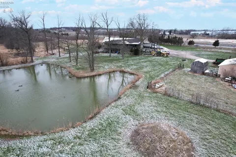3925 E Kirk Rd, Port Clinton, OH 43452