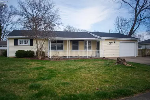 910 Dorn Dr, Sandusky, OH 44870