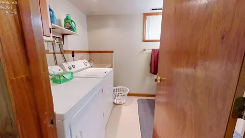 Other - 895 Lakeview Dr, Willard, OH 44890 photo 9 of 10