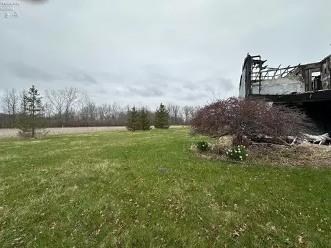 8165 W Oak Harbor Southeast Rd, Oak Harbor, OH 43449