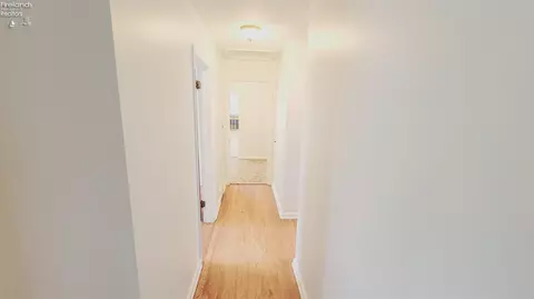 Entry Way - 821 Seneca Ave, Huron, OH 44839 photo 1 of 2