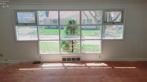 Other - 821 Seneca Ave, Huron, OH 44839 photo 2 of 11