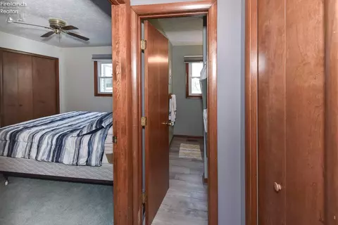 Bedroom - 3254 Confederate Dr, Marblehead, OH 43440 photo 11 of 11