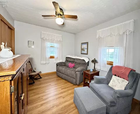 Living - 16 E Tr 1153, Tiffin, OH 44883 photo 2 of 5