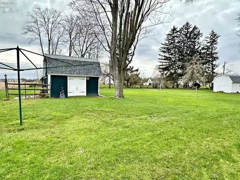 Exterior - 16 E Tr 1153, Tiffin, OH 44883 photo 7 of 10