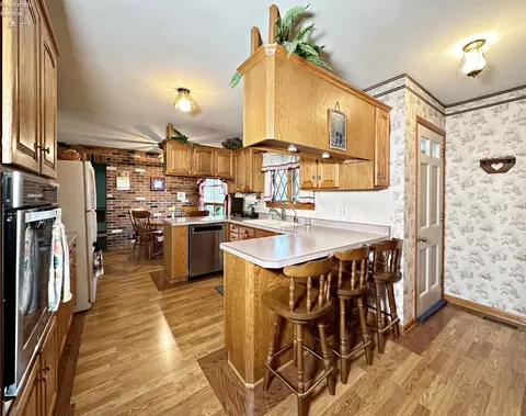 Kitchen - 16 E Tr 1153, Tiffin, OH 44883 photo 2 of 4