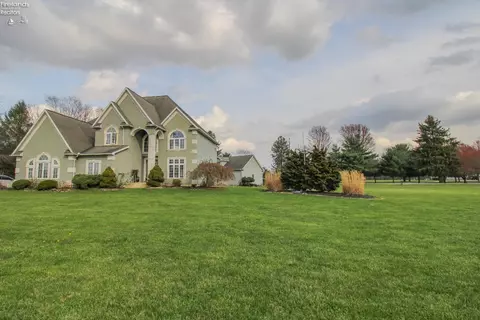 13406 River Rd, Milan, OH 44846