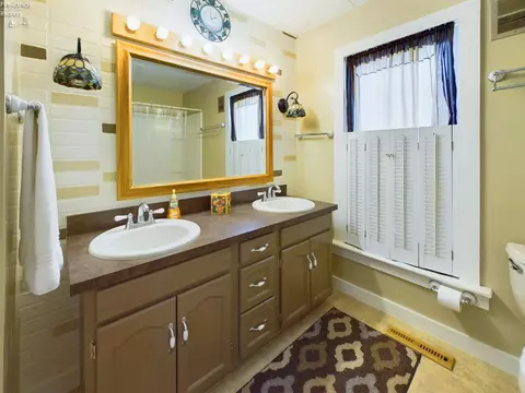 Bath - 150 E Main, Norwalk, OH 44857 photo 3 of 5