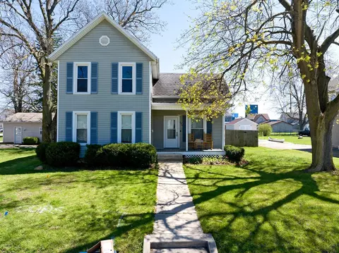 364 High St, Bellevue, OH 44811