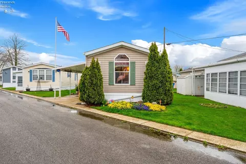 8175 E Northshore Blvd #88, Marblehead, OH 43440