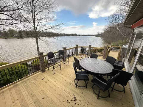 818 Scott Dr, Willard, OH 44890 photo 6