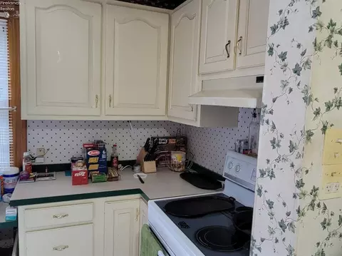 119 E Main St, Norwalk, OH 44857 photo 3