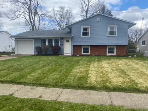 3001 Sunset Ln, Sandusky, OH 44870