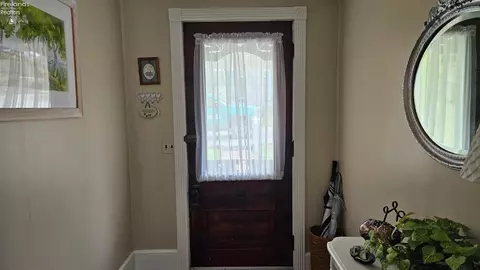 Entry Way - 660 Walnut Ave, Lakeside, OH 43440 photo 1 of 1