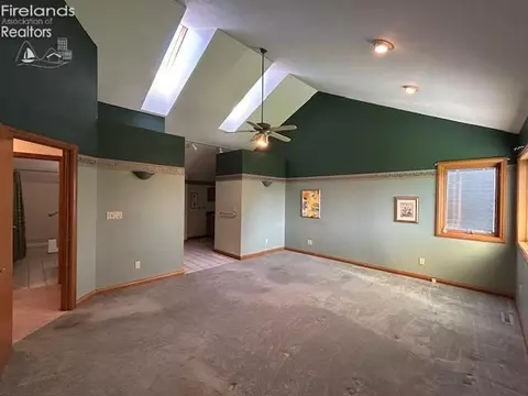 1126 Mudbrook Rd, Huron, OH 44839 photo 8