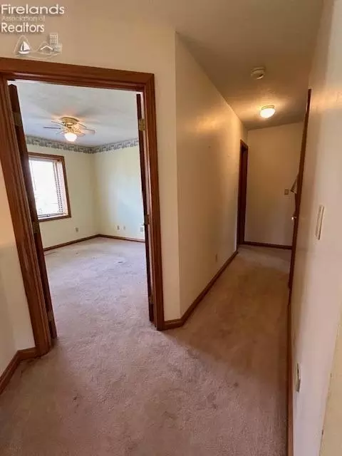 1126 Mudbrook Rd, Huron, OH 44839 photo 13