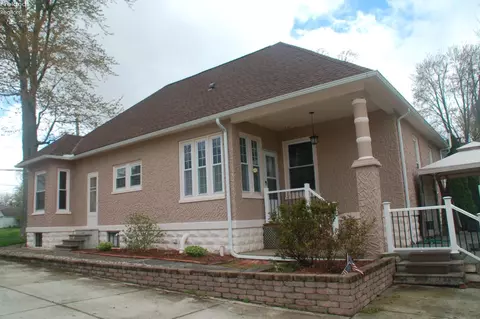 Exterior - 501 Adams Ave, Huron, OH 44839 photo 2 of 12