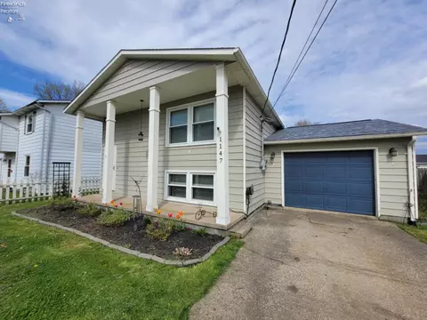 1147 Jackson St, Vermilion, OH 44089