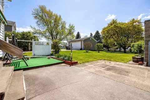 Exterior - 265 Spring St, Clyde, OH 43410 photo 6 of 12