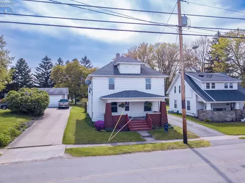 Exterior - 265 Spring St, Clyde, OH 43410 photo 11 of 12