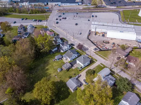 View/Area - 265 Spring St, Clyde, OH 43410 photo 4 of 9