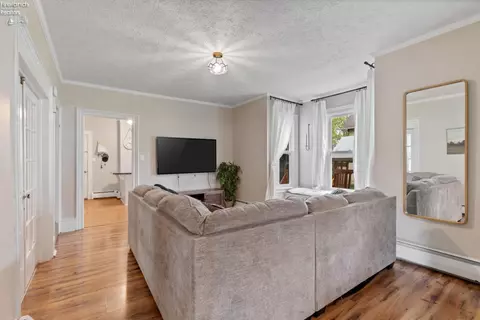 216 E Main St, Norwalk, OH 44857 photo 3