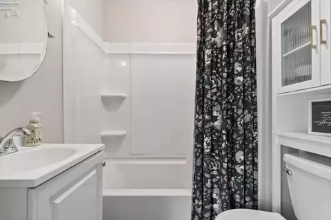 216 E Main St, Norwalk, OH 44857 photo 18