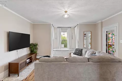 216 E Main St, Norwalk, OH 44857 photo 5