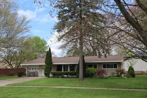 9 Southwood Dr, Norwalk, OH 44857