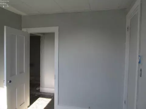 Bedroom - 332 Lawrence St, Sandusky, OH 44870 photo 4 of 4