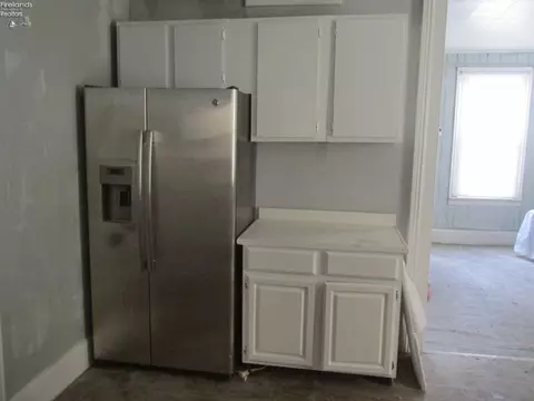 Kitchen - 332 Lawrence St, Sandusky, OH 44870 photo 1 of 6