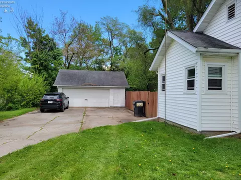 706 S Main St, Clyde, OH 43410 photo 16