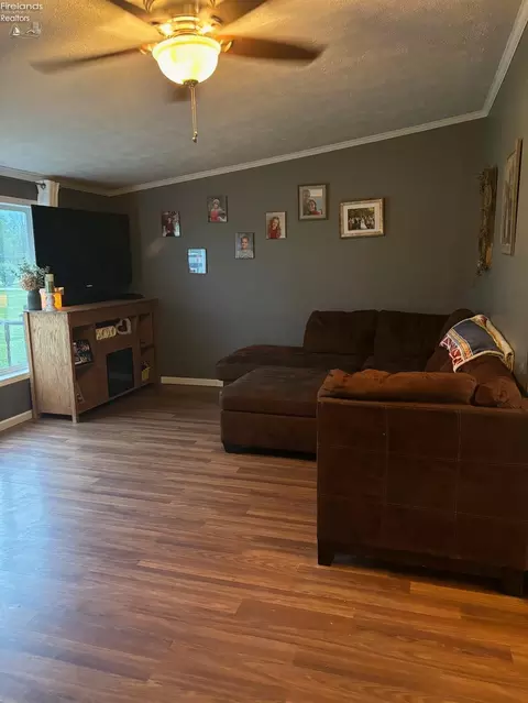 2359 Collins Rd, Collins, OH 44826 photo 6