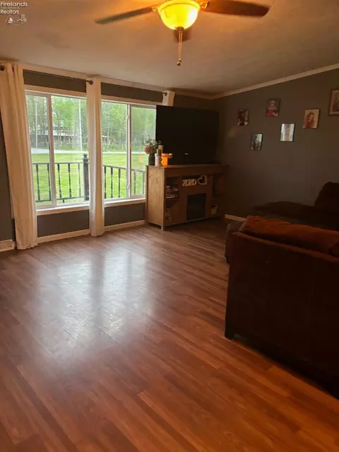 2359 Collins Rd, Collins, OH 44826 photo 7