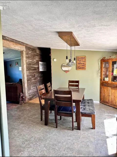 2359 Collins Rd, Collins, OH 44826 photo 9