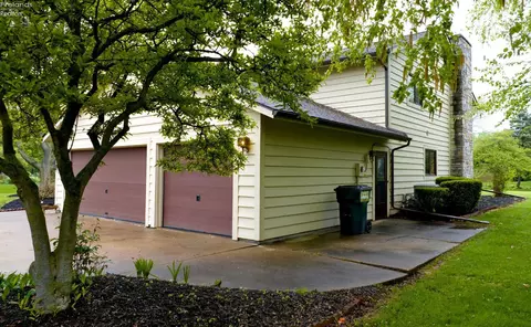 2305 Deerpath Dr, Sandusky, OH 44870 photo 46